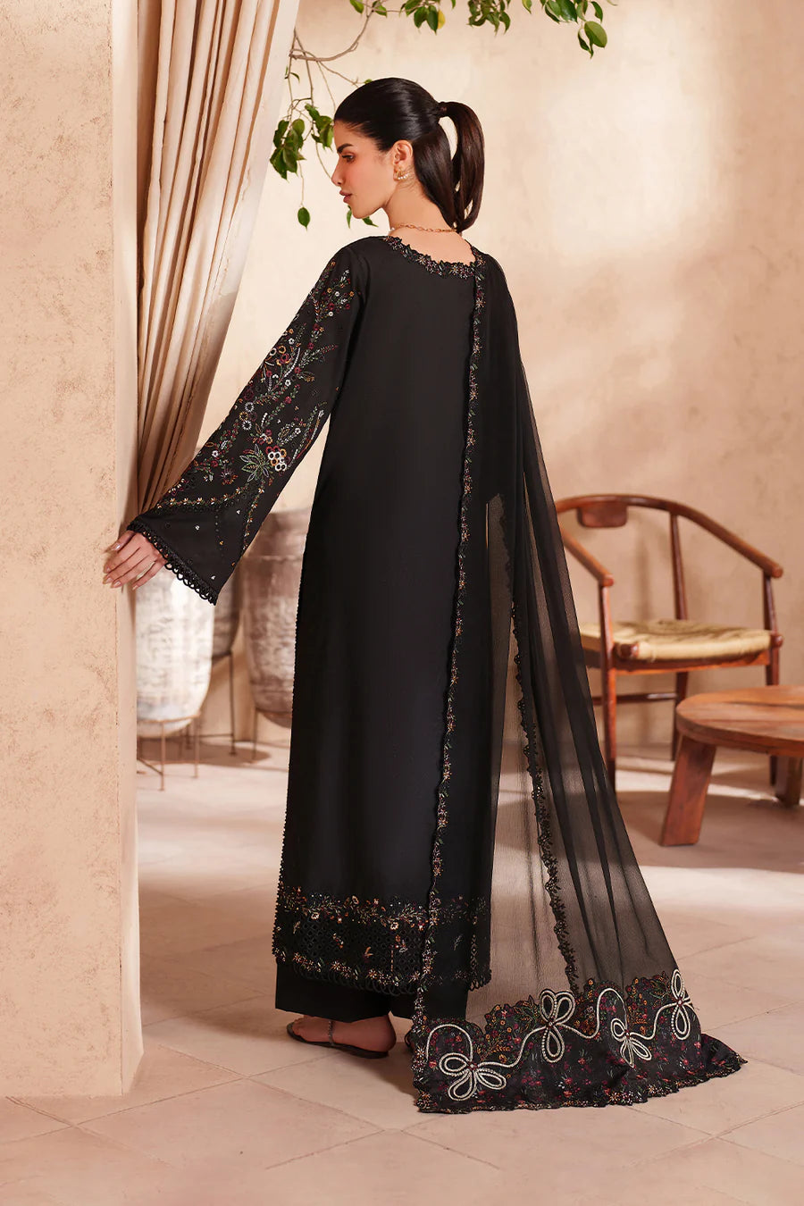 IZ-2870 3Pc-Unstitched Fully Embroidered Lawn Fabric With Bamber Chifoon Dupatta With Embroidery Patch