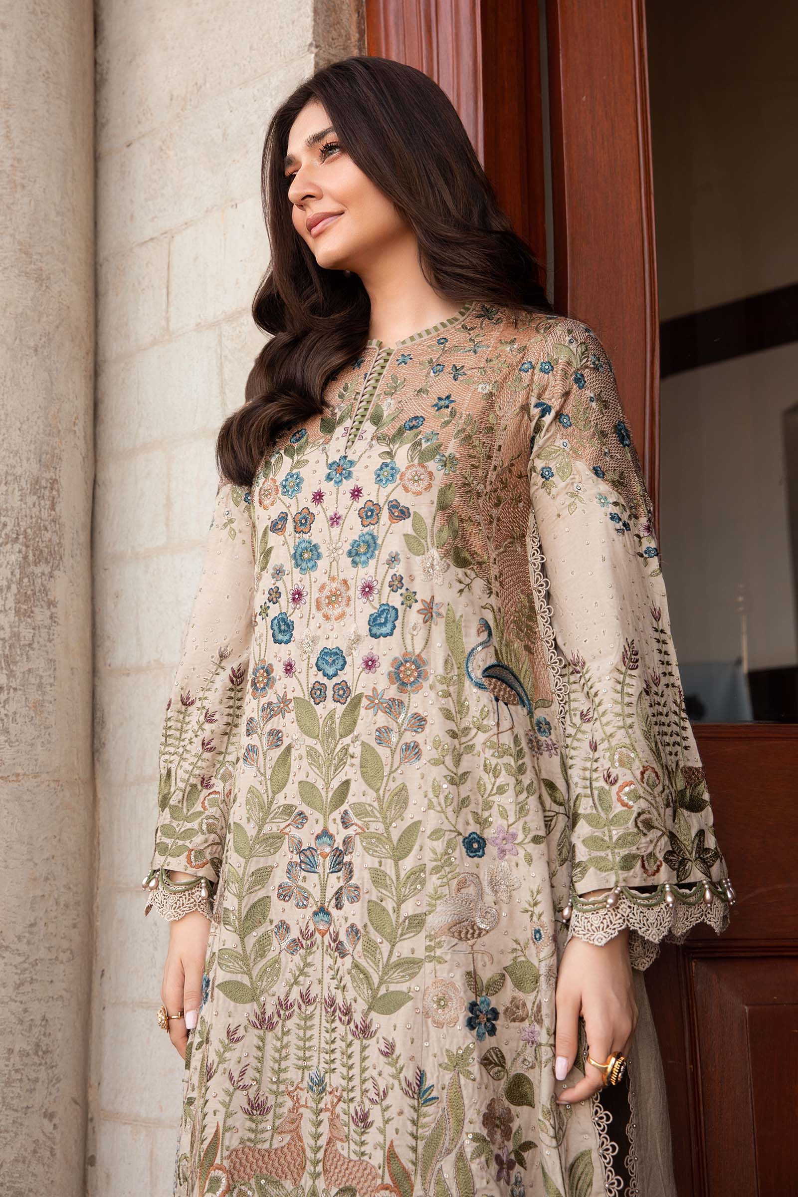 MB 555 - 3 Pcs Unstitched Heavy Embroidered Dhanak Suit with Premium Quality Wool Shawl