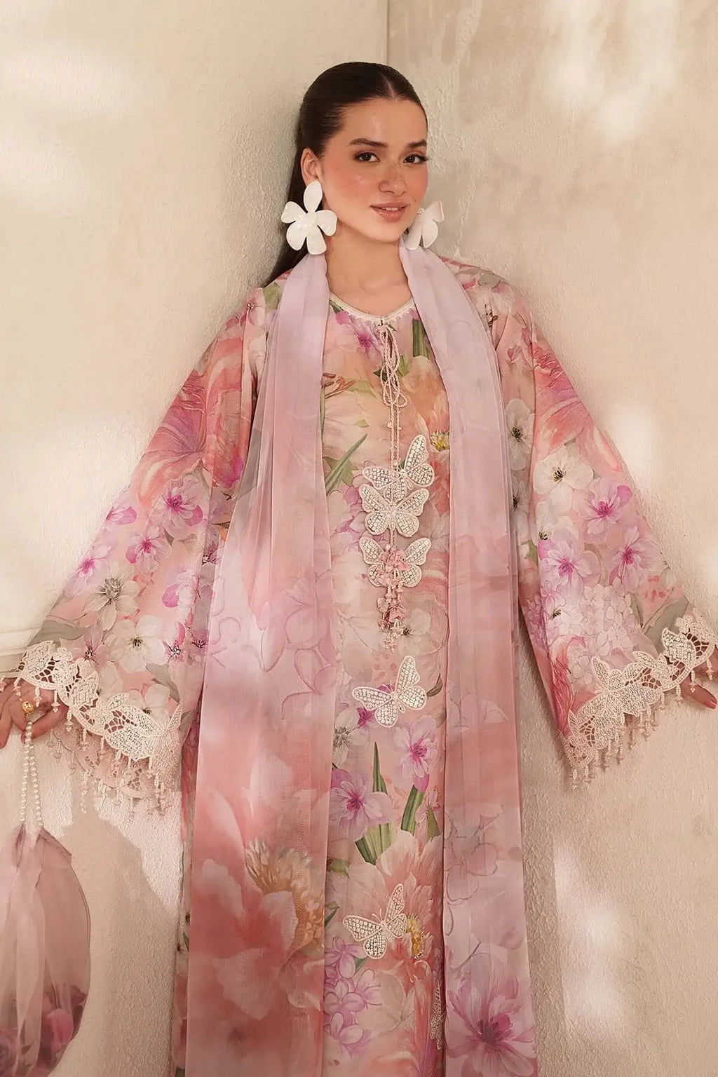 3 Piece Unstitched Embroidered Lawn Suit ( Printed Lawn Dupatta )