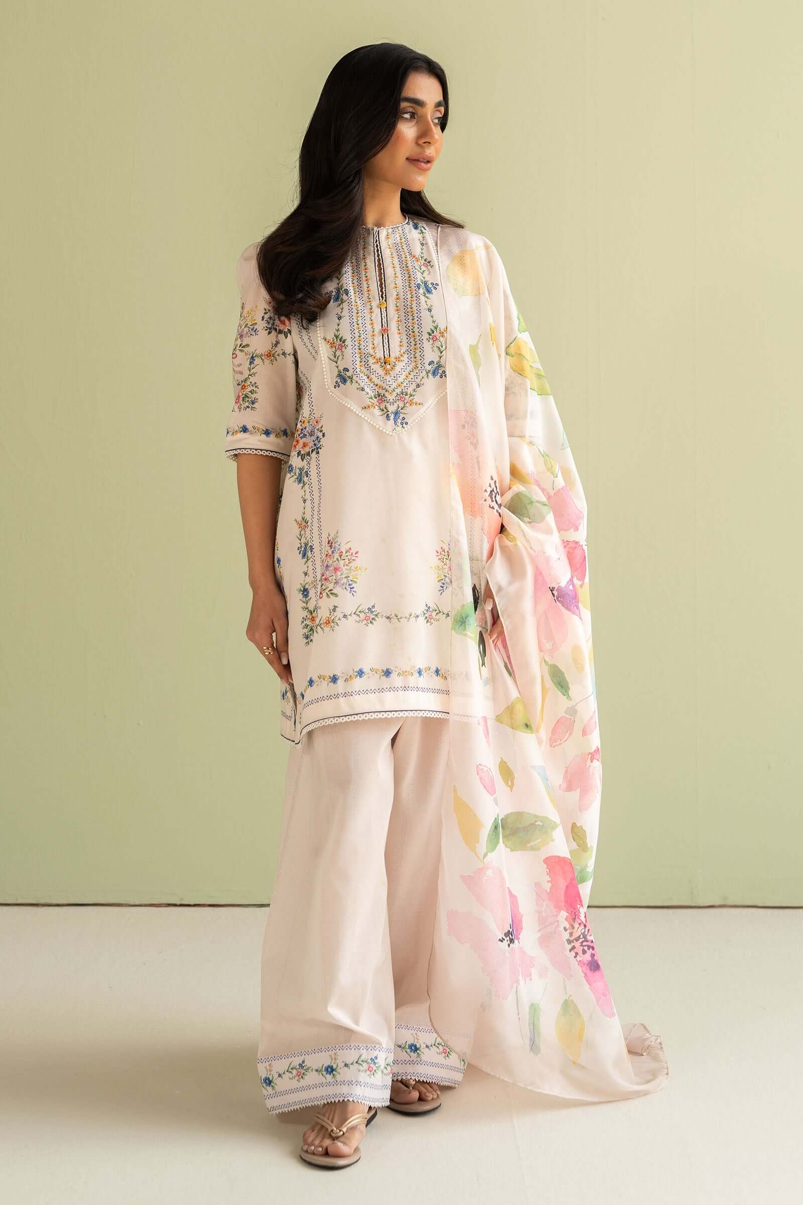 3 Piece Unstitched Digital Printed Lawn Suit ( Fine Printed Silk Dupatta )