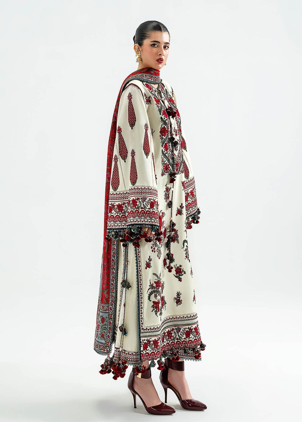 Dhanak Fabric - 3 Piece Unstitched Fully Embroidered Dress HR-3145