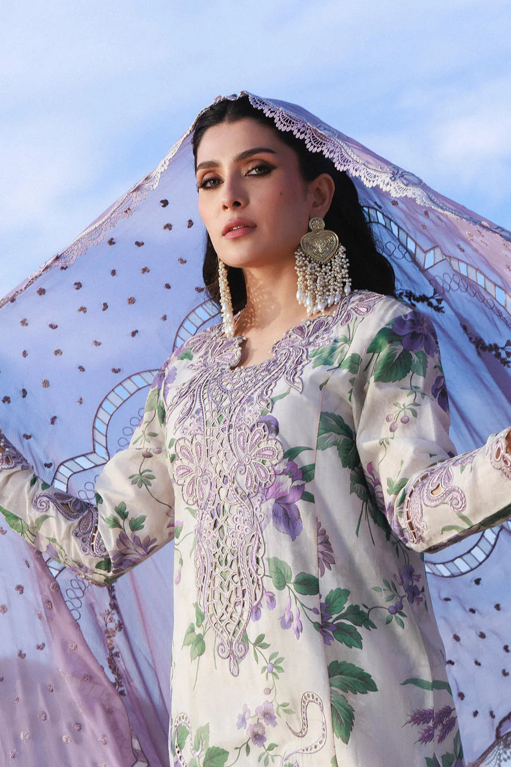 CS 232-UNSTITCHED - 3 Piece Digital Printed and Embroidered Lawn Fabric