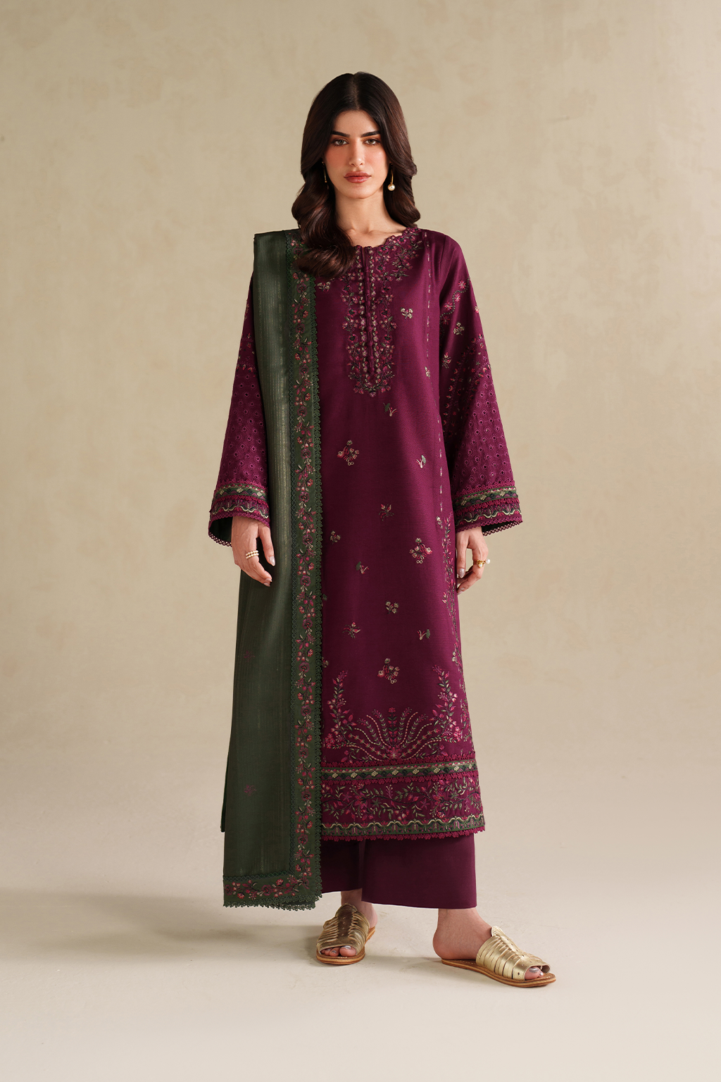 3 Piece - Unstitched Embroidered Lawn Fabric IZ-2705