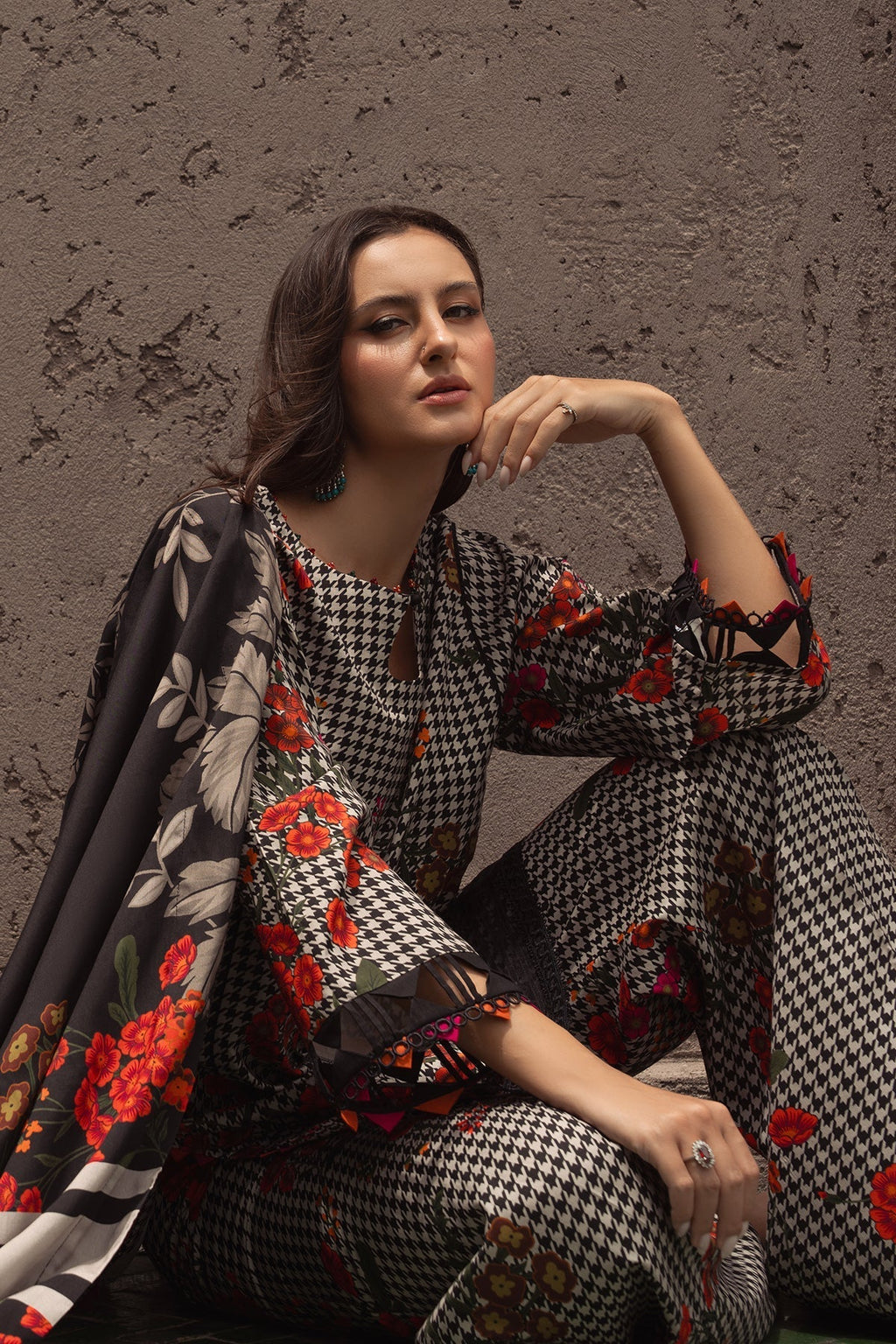 3 Piece - Unstitched Digital Printed Khaddar Fabric