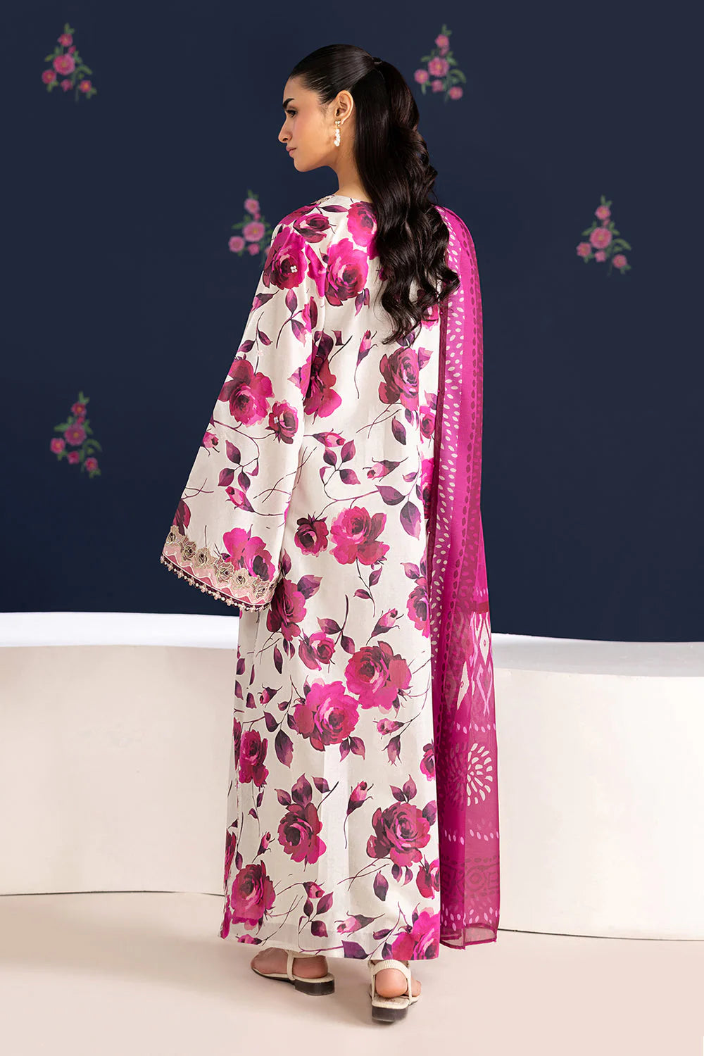 BQ 234- UNSTITCHED - 3 Piece Digital Printed Lawn Fabric With Lawn Dupatta