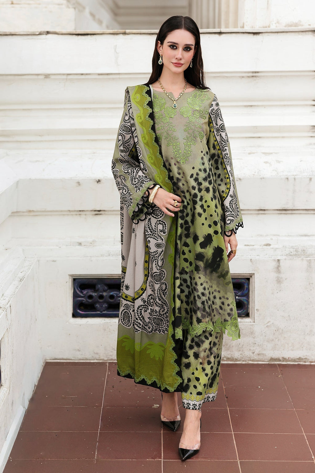 3 Piece - Unstitched Digital Printed Khaddar Fabric With Embroidered Laces